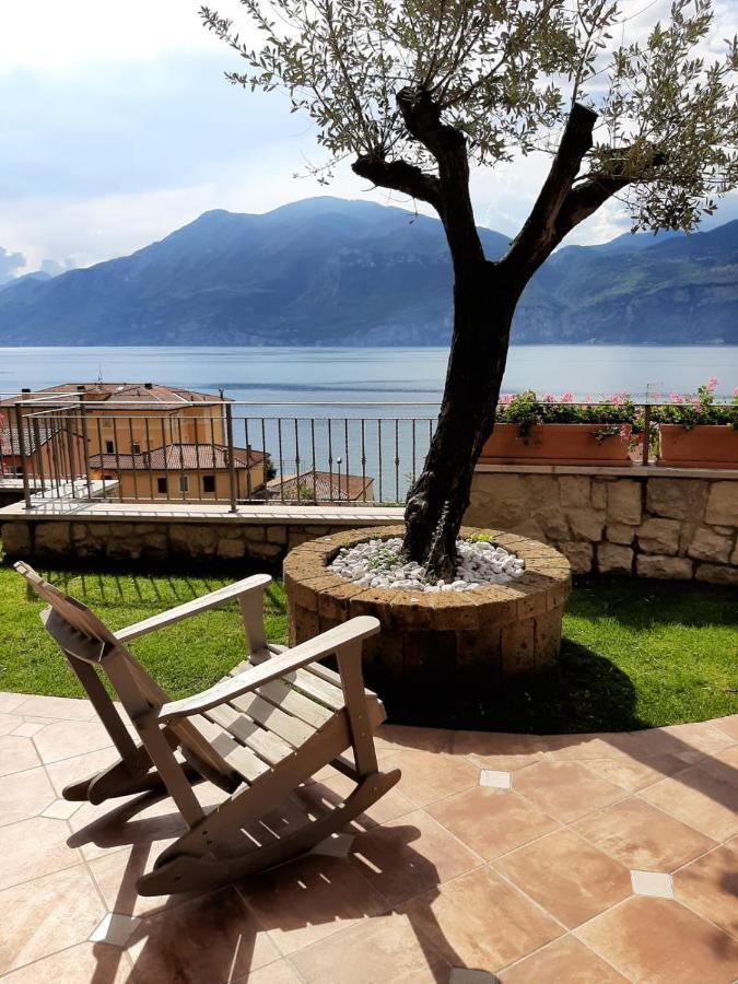 Bmp Apartment Deluxe 1 Jacuzzi Riscaldata Privata Vista Lago Di Garda Brenzone sul Garda Kültér fotó