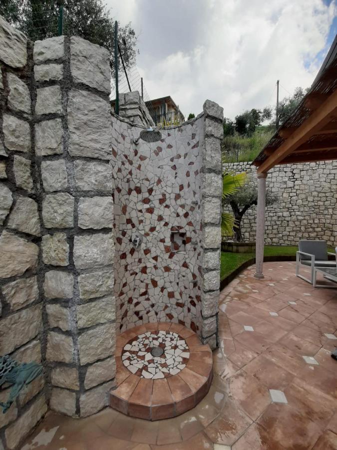 Bmp Apartment Deluxe 1 Jacuzzi Riscaldata Privata Vista Lago Di Garda Brenzone sul Garda Kültér fotó