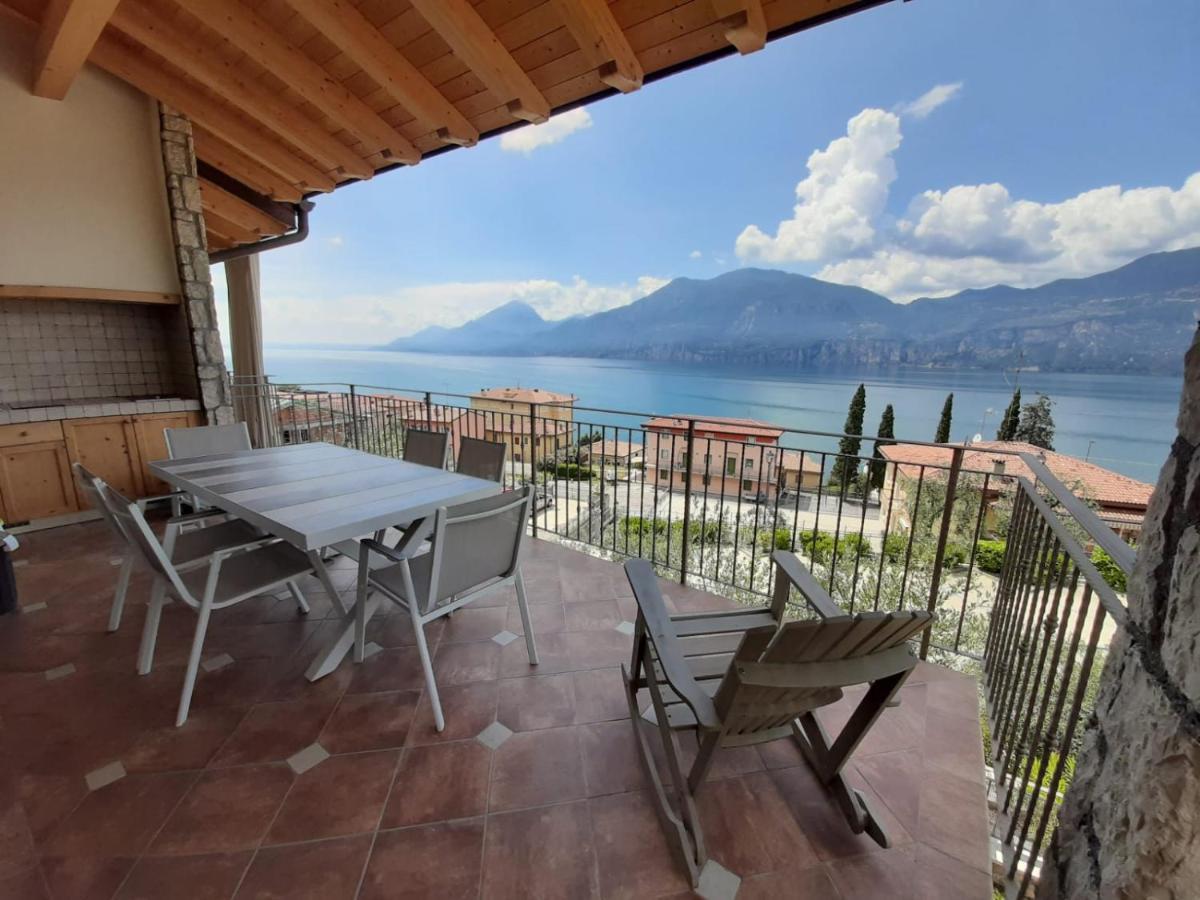 Bmp Apartment Deluxe 1 Jacuzzi Riscaldata Privata Vista Lago Di Garda Brenzone sul Garda Kültér fotó